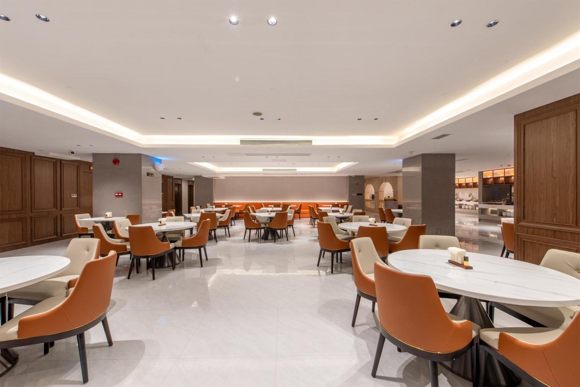 Vienna International Hotel Guangzhou Baiyun International Conference Center Extérieur photo